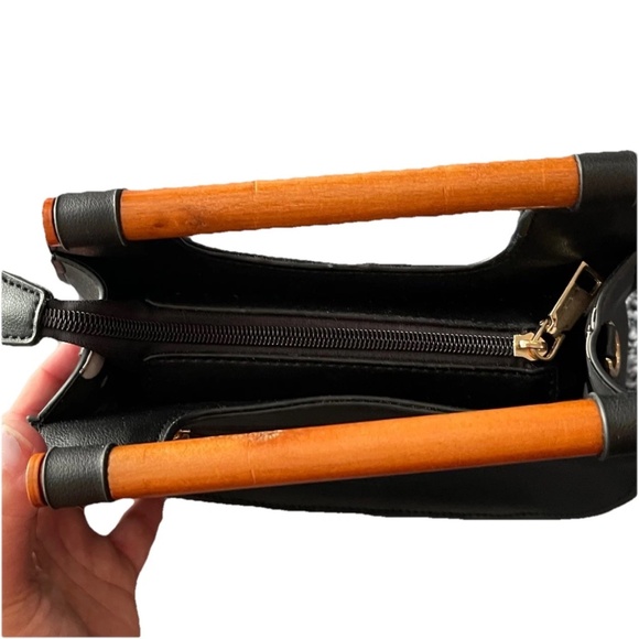 Melie Bianco IRENE Purse Hand Bag Black Zip 7.5"H x 9" W x 3.75" Depth Vegan - Picture 7 of 7